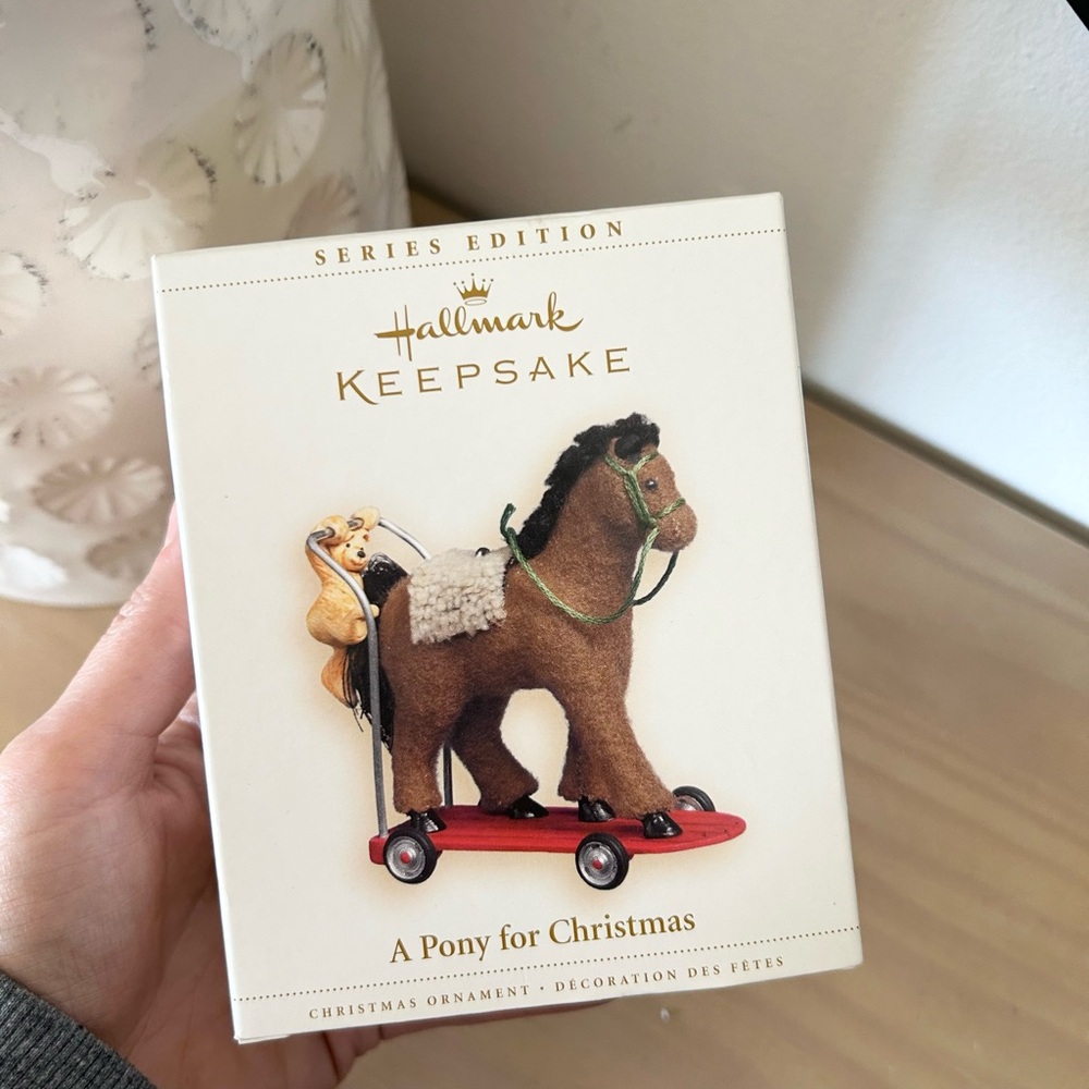 2006 Hallmark Keepsake A Pony For Christmas Ornament